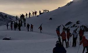 Mal estreno de esquí en Valgrande Pajares tras estropearse el único remonte a la cota alta