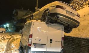 Sofia Goggia sale ilesa de un accidente cuando su coche se estrella contra una furgoneta