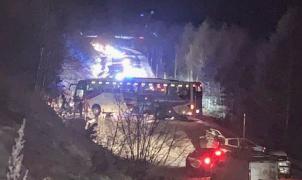 Un autobús perdió el control por el hielo y provocó el colapso en la frontera de Andorra con Francia