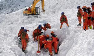 Tragedia en el Tíbet: una avalancha de nieve provoca 28 muertos