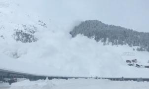 Vídeo de la impresionante avalancha de nieve en Davos