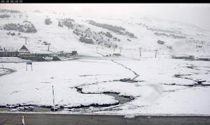 Imágenes de las primeras nevadas a menos de 60 días del arranque de la temporada de esquí