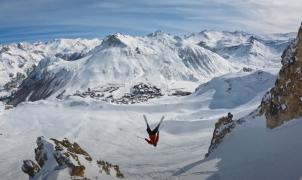 Los 53 segundos más alucinantes de Candide Thovex esquiando en Tignes