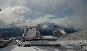 Una nevada de primavera deja hasta 90 cm en cerro Catedral