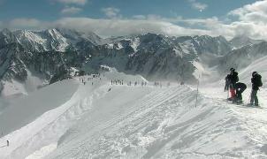 Fotos de la nevada que deja hasta 40 cm en las estaciones de esquí francesas de N'PY