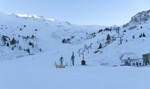 Cerler abre este martes la temporada de invierno con 12 km esquiables