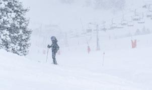 La nieve vuelve a las estaciones de esquí del norte de la Península