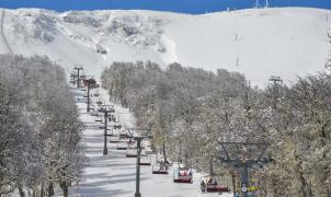 Cerro Chapelco posterga la apertura de la temporada de invierno por falta de nieve