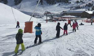 El inicio del programa Deporte Blanco Escolar llevará esquiadores a las estaciones catalanas 