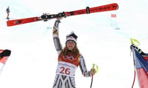 ¡Proeza de Ledecka! campeona mundial de snowboard y oro olímpico en esquí