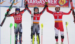 Brignone y McGrath cierran con victorias en gigante y slalom la Copa del Mundo 2021-22