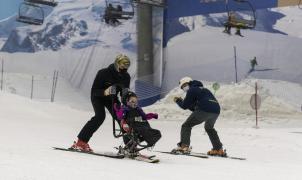 Niños y niñas con discapacidad severa cumplen su sueño de esquiar