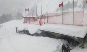 3 metros de nieve recién caída impiden a Vallnord Arcalís abrir este sábado