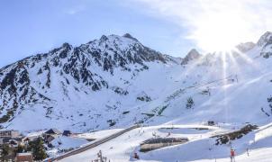 Grand Tourmalet da el paso para reformar su frente de nieve y adecuar la zona de principiantes