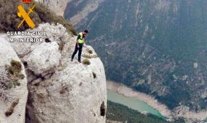 Un joven fallece al precipitarse por una pared de 400 metros en Montrebei