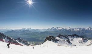 Alpe d'Huez reabre el glaciar para el esquí de verano otro año más
