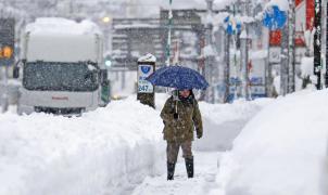 El temporal de nieve ya suma 13 muertos y 80 heridos en Japón