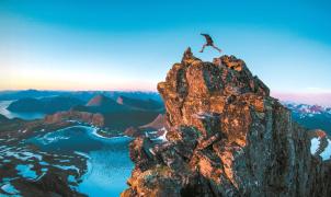 Kilian Jornet desvela los detalles de sus ascensiones al Everest en su nuevo libro