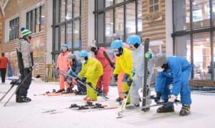 6.000 escolares esquiarán esta temporada en SnowZone por iniciativa de la Comunidad de Madrid
