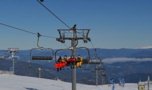 El misterio del esquí en Manzaneda: no abre ni produce nieve ni cuando puede