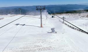 Manzaneda anuncia que estrena la temporada de esquí en primavera. ¿Será verdad?