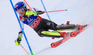 Mikaela Shiffrin logra la victoria en el slalom de Semmering y sigue triturando récords