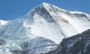 9 muertos en el Himalaya tras una tormenta que ha barrido el campo base del Monte Gurja