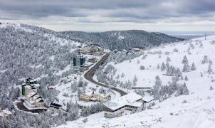 Así está el esquí en Madrid: Navacerrada cierra, Valdesquí sigue y La Pinilla en intermitente