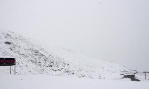 Imágenes y vídeo de la primera nevada de la temporada en Sierra Nevada