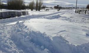 Rutas cortadas por las intensas nevadas que azotan Chubut