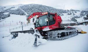 Las estaciones de esquí públicas catalanas no producirán más nieve artificial por la sequía