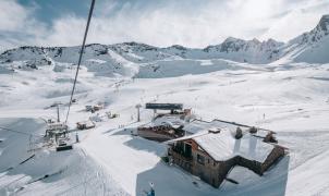Andorra, Huesca y Granada son las zonas de esquí más reservadas para esta temporada