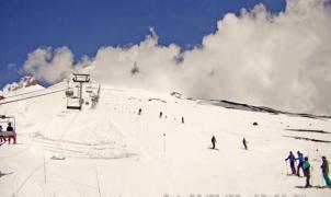 Un único telesilla garantiza la temporada de esquí más larga de América del Norte