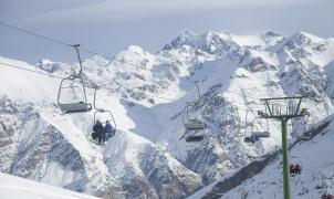 Las estaciones de esquí de Aramón llegan a los 183 km de pistas y al metro de nieve