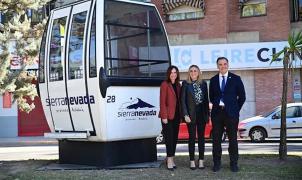 El servicio de autobús a Sierra Nevada recupera una parada en el centro de Granada