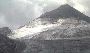 Passo Stelvio cierra temporalmente el glaciar para el esquí de verano