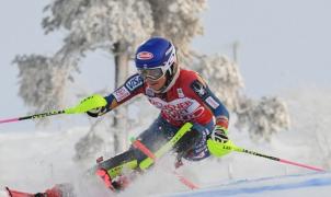 Mikaela Shiffrin impone su ley en el Slalom de Killington