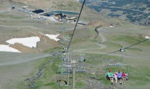 Sierra Nevada iniciará su temporada de verano el 25 de junio reforzando el astroturismo, el bikepark y los eventos deportivos 