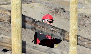 Sierra Nevada ultima la reparación de los paravientos de madera en pistas