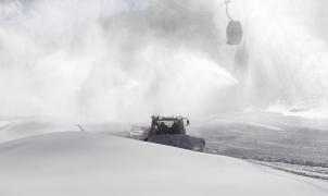Sierra Nevada abre la pista El Río y ofrece el mayor desnivel esquiable de España