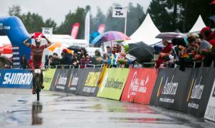  Martina Berta y Simon Andreassen se enfundan el maillot multicolor en XCO júnior en los Campeonatos del Mundo UCI