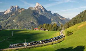 "Suiza en familia": La nueva guía imprescindible para explorar Suiza con los más peques