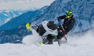 Nuevas motos de nieve eléctricas Taiga: 180 CV, de 0-100 km/h en 2,9 segundos y 15.000 dólares
