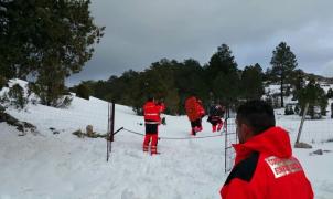 Encontrados sin vida dos de los tres senderistas perdidos en el temporal de nieve de Castellón
