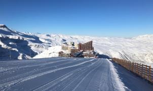 Valle Nevado recibe cerca de 40 cm de nieve en plenas vacaciones de invierno