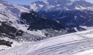 Suiza lo fía "todo" al turismo interior para salvar temporada de esquí