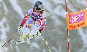 La reina Lindsey Vonn voló en el descenso de Val d'Isère 