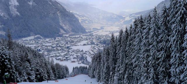Oferta viaje esquí en grupo a Zillertal.Tirol. Snowmada Ski Austria.