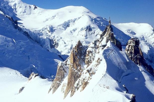 Vista de l'Aiguille du Midi y el Mont Banc al fondo