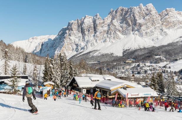 Cortina d'Ampezzo - Dolomiti Superski. Foto autor Harald Wisthaler